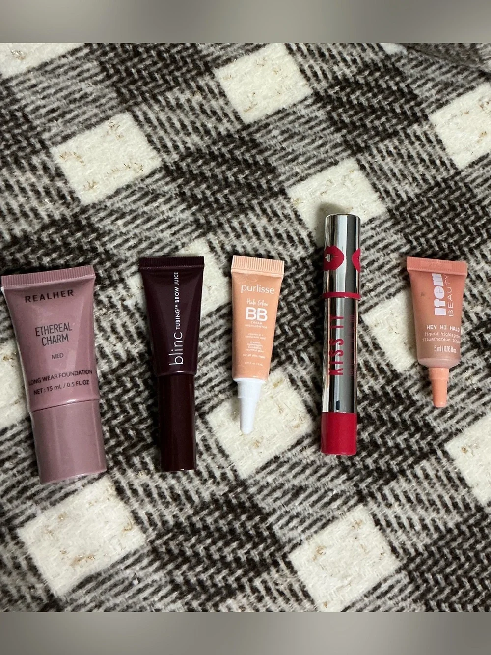 MAKEUP BUNDLE NEW